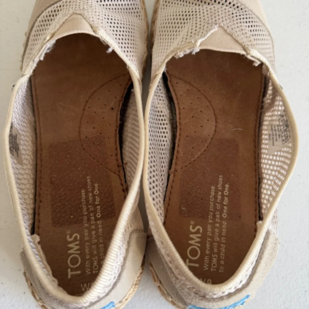 TOMS Alpargata Espadrille‎ Mesh and Suede Slip-On Cream Shoe Size 9